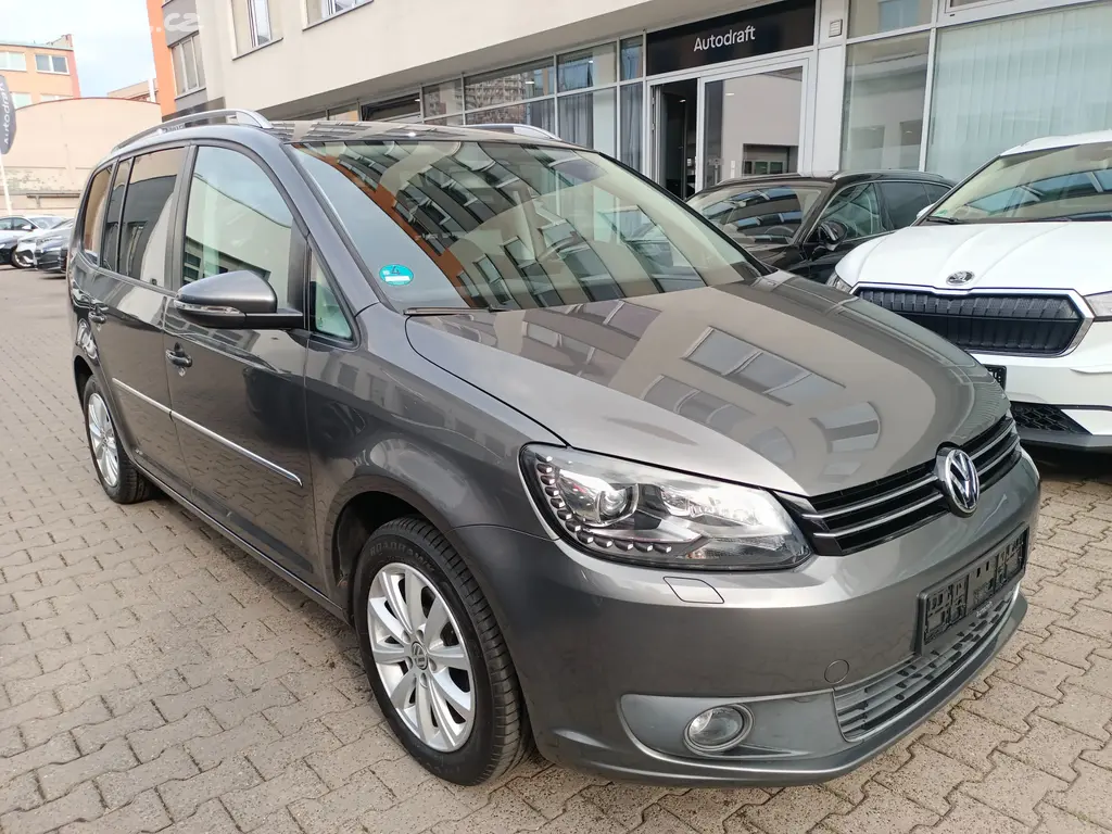 Volkswagen Touran 1.4 TSI Highline 103kW 88 tkm